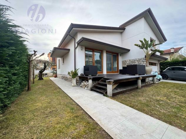 Villa in vendita a Lido di Camaiore - Camaiore 100 mq Rif: 1405468 - Foto 7