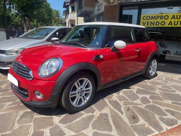 MINI Cooper D 1.6 16V Cooper D rif. 24108979 - Foto 2
