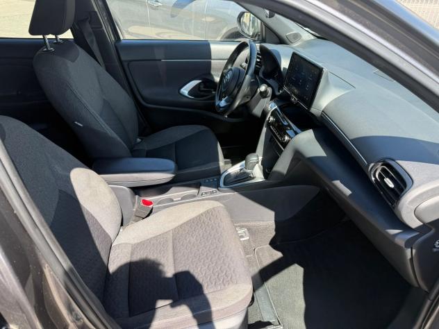Toyota Yaris Cross 1.5H (116 CV) E-CVT Adventure AWD-i - Foto 5