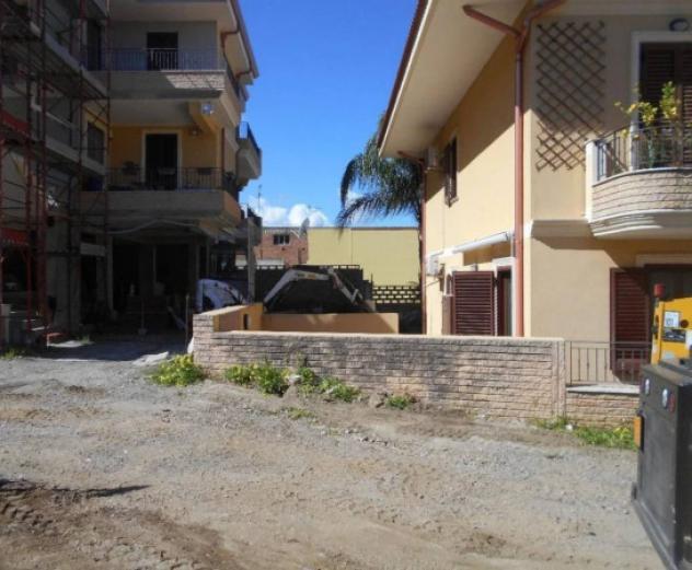 Immobile in asta di 230 m² con più di 5 locali in vendita a Saponara - Foto 7