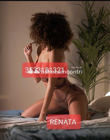 SONO RENATA BELLA MASAGITRICE MASAGIO CORPO SU CORPO CON OLIO Tel:3512322633