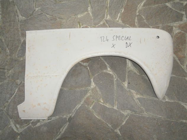 PARAFANGO ANTERIORE DESTRO FIAT 124 SPECIAL FRONT FENDER FIAT 124 SPECIAL - Foto 2