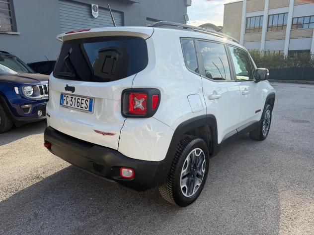 Jeep Renegade 2.0 MJet 170cv Trailhawk 4WD aut. - Foto 5