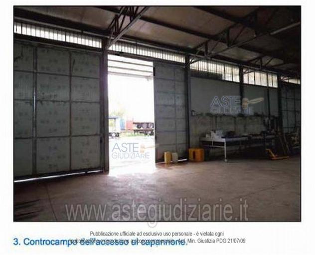 IMMOBILI-IMMOBILE COMMERCIALE-Via G. Rossa, Loc. Cioffi