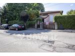 Casa indipendente di 220 m² con più di 5 locali in vendita a Sangiano