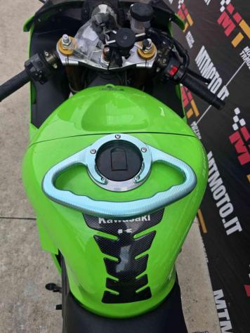 KAWASAKI Ninja 600 ZX-6R Akrapovic Bitubo Video 360 rif. 24159034 - Foto 8