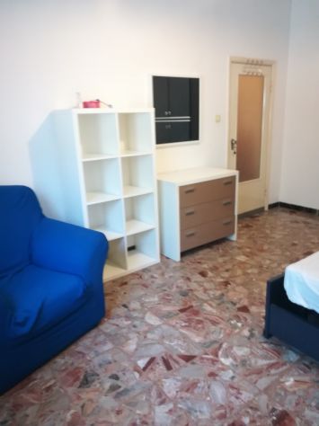 Camera per studentessa a 250m dal Campus