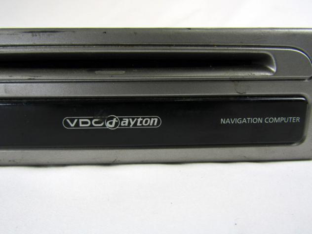 22CA594 CENTRALINA LETTORE DVD MAPPE VDO DAYTON MITSUBISHI PAJERO PININ 1.8 B 88KW 5M 3P (2000) RICAMBIO USATO AFTERMARKET 3399423 - Foto 2