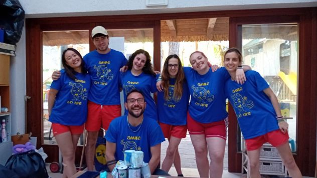 Ricerchiamo animatrici mini club