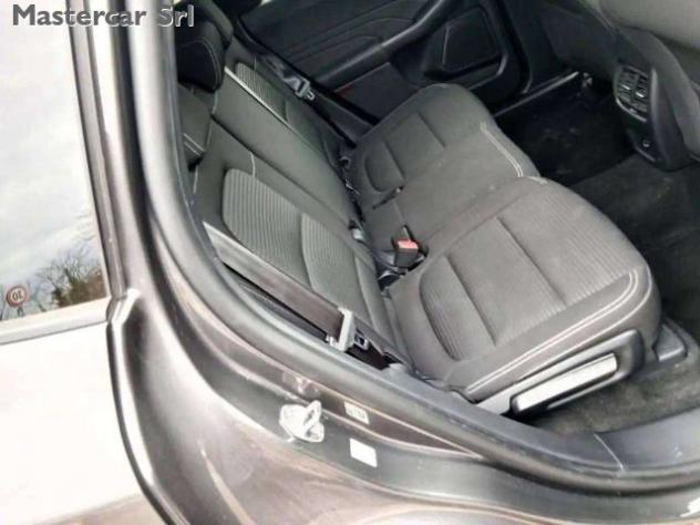 FORD Kuga Kuga III 1.5 ecoblue Titanium Business 2wd 120cv rif. 23947173 - Foto 10