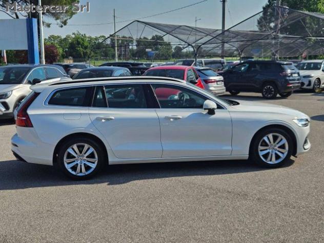 VOLVO V60 V60 2.0 b4 Momentum Business auto - GH785HR rif. 24023635 - Foto 6