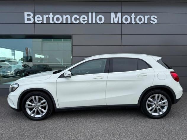 MERCEDES-BENZ GLA 220 2.2 CDI 170cv Automatic 4Matic Sport LED-PELLE-NAV rif. 24011328 - Foto 3
