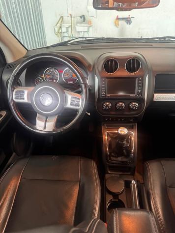 Jeep Compass 2.2 CRD Limited . - Foto 2