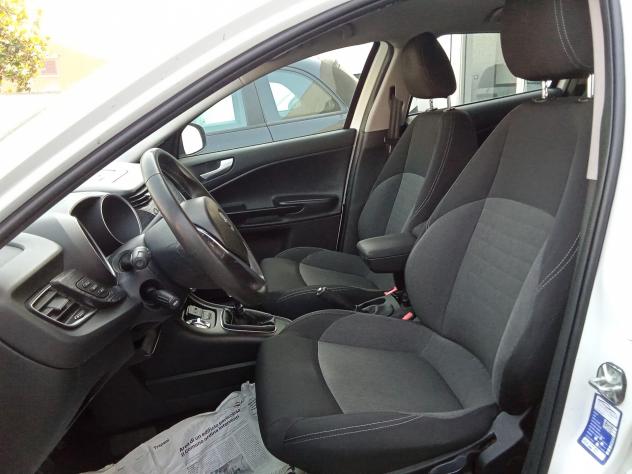 Alfa Romeo Giulietta 1.6 JTDm 120 CV Super - Foto 6