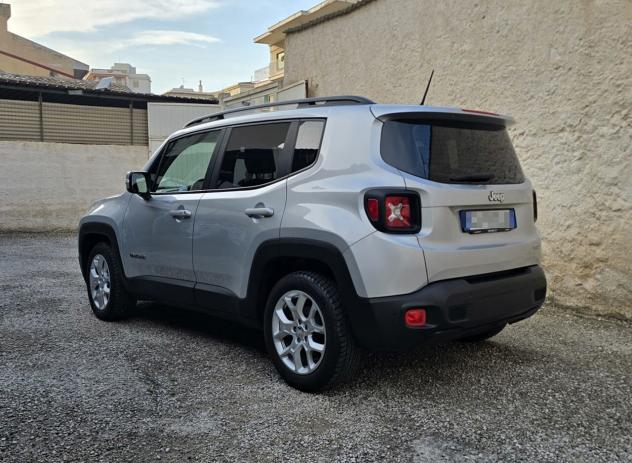 Jeep Renegade 1.6 MJT 120 CV Longitude Pack - Foto 4