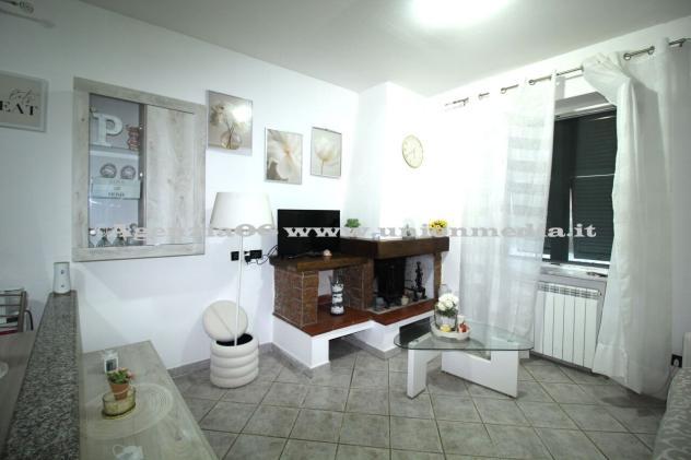 Appartamento in vendita a Vezzano Ligure
