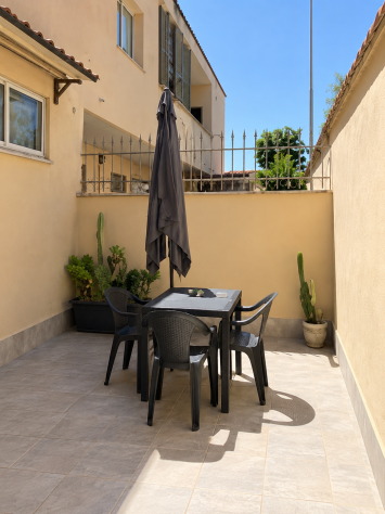 FIUMICINO MONOLOCALE ARREDATO CON GIARDINO MATTONATO - Foto 4