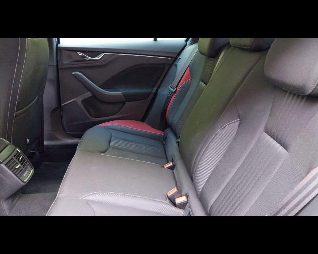 Škoda Kamiq Kamiq - Kamiq 1.5 TSI ACT DSG Monte Carlo - Foto 6