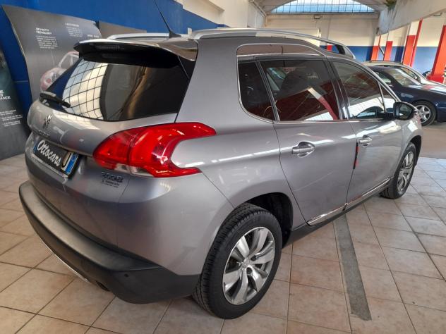 Peugeot 2008 PureTech 82 Allure - Foto 6