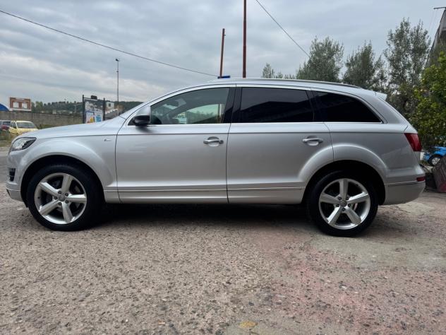 Audi Q7 3.0 V6 TDI 240 CV quattro tiptronic Advanced Plus - Foto 9