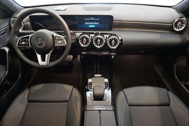Mercedes-Benz Classe A (W177) - A 180 Automatic Sport - Foto 10