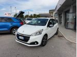 Peugeot 208 1.2 benzina Neopatentati