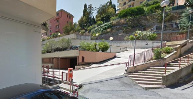Magazzino in vendita a Sanremo