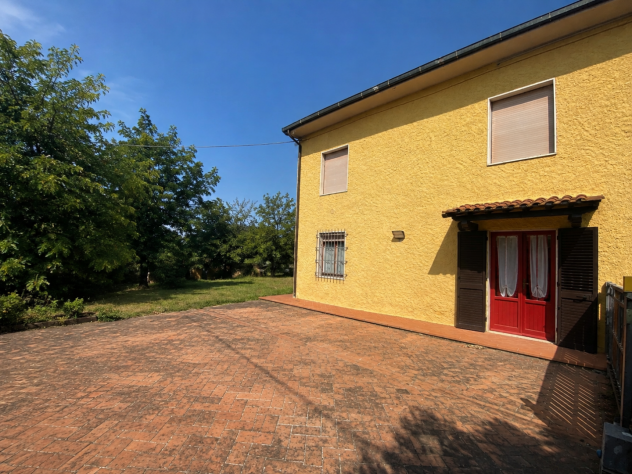 Porzione di casa in vendita a Falorni - Santa Maria a Monte 195 mq Rif: 1429104