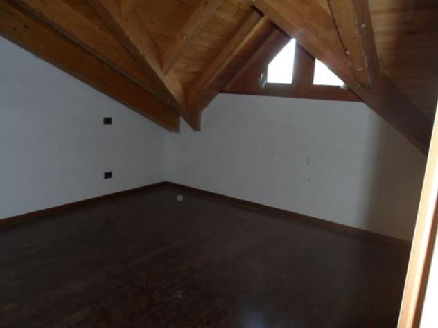 VILLA di 4 vani e di 180 mq (CAVENAGO DI BRIANZA) rif. IGC VILLA 300 CAVENAGO - Foto 10