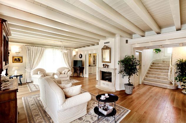 VILLA di 12 vani e di 570 mq (PIETRASANTA) rif. MP381 - Foto 6