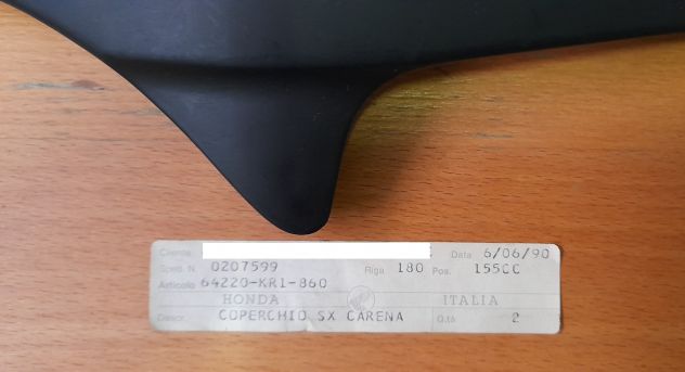 64220-KR1-860 - COPERCHIO SX CARENA ORIGINALE NUOVO per HONDA NS 125 R 1987 - Foto 2