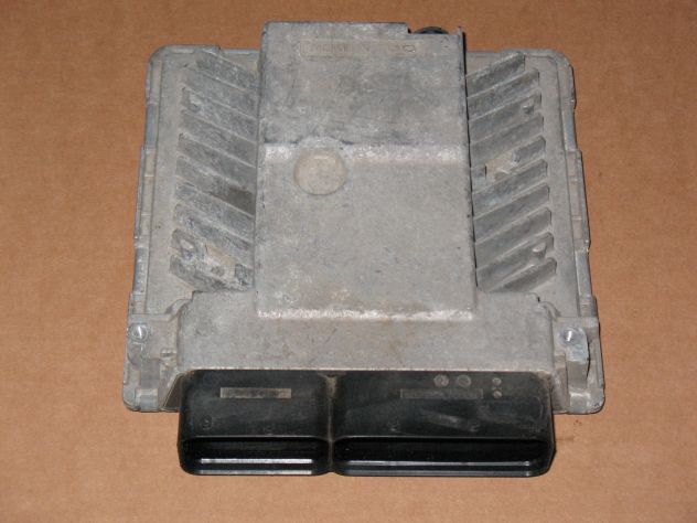 03G906018DH ECU GOLF PASSAT AUDI SIMOS PPD1.2 03G906018DH HW:H42 5WP45548AE