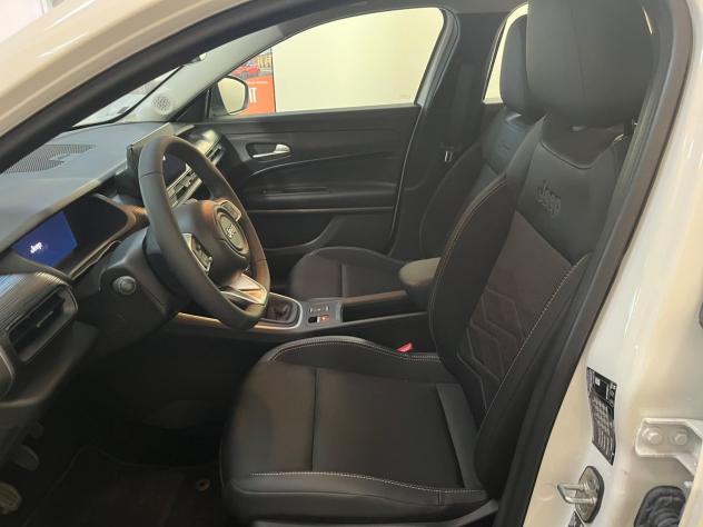 Jeep Avenger 1.2 Turbo Altitude - Foto 10