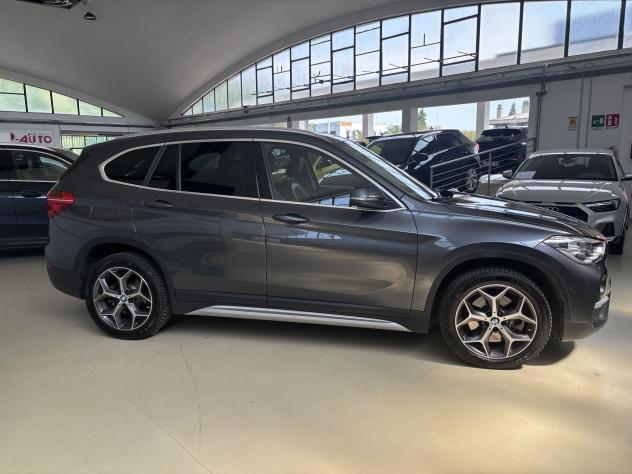 BMW X1 sDrive 20d xLine automatico - Foto 4
