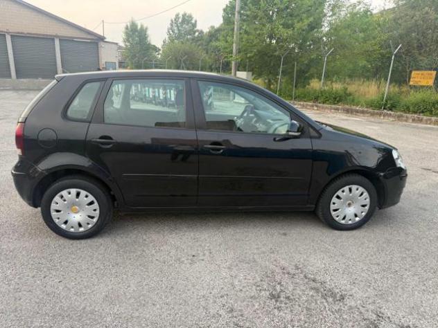 VOLKSWAGEN Polo 1.4/69CV TDI 5p. Sportline senza lavoro da fare rif. 23886430 - Foto 9