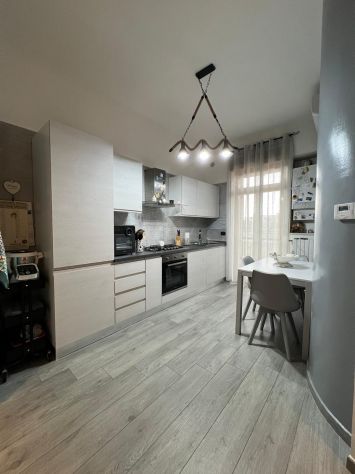 via villani appartamento ristrutturato 2 camere cucina a E 50.000 - Foto 4
