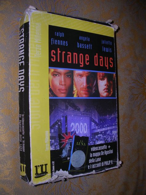 STRANGE DAYS