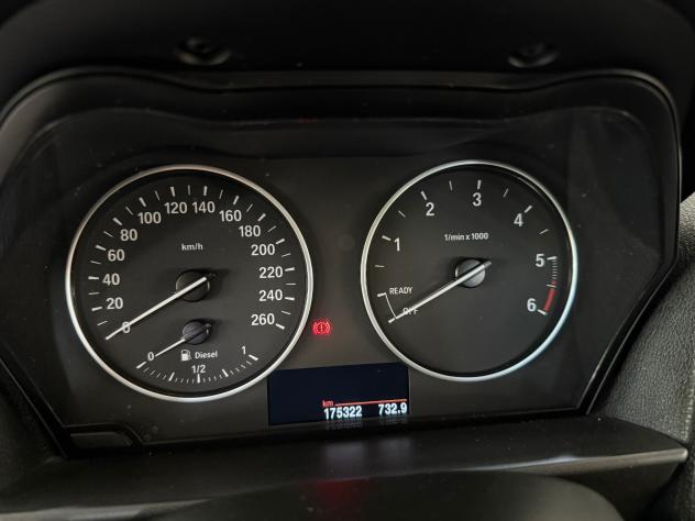 BMW Serie 1 116d Urban 5p - Foto 7