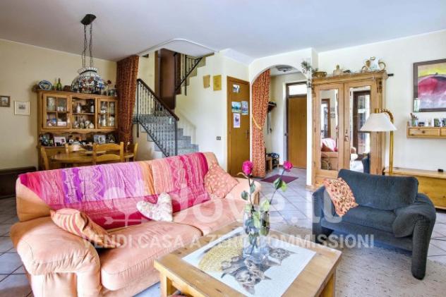 Villa di 150 m² con 4 locali e box auto in vendita a Besozzo - Foto 7