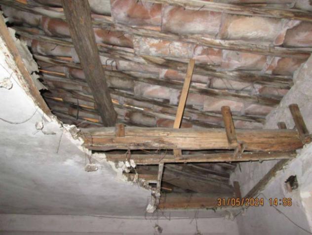 Immobile in asta di 242 m² con più di 5 locali in vendita a Cosenza - Foto 14