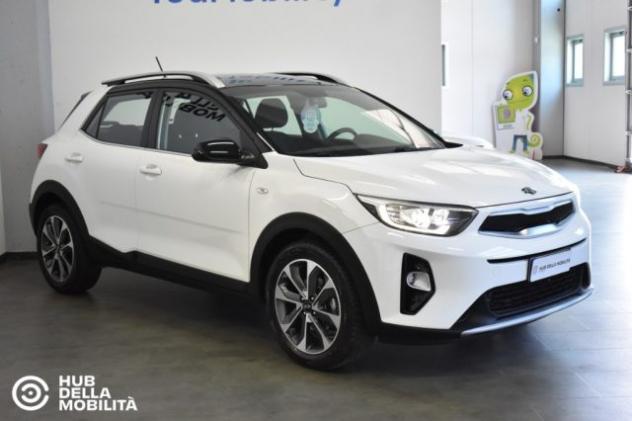 KIA Stonic 1.4 MPI 100 CV Style rif. 24010592 - Foto 2