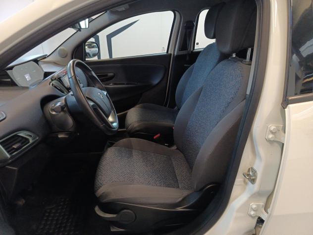 Lancia Ypsilon Ypsilon 1.0 firefly hybrid Gold Plus s&s 70cv - Foto 8