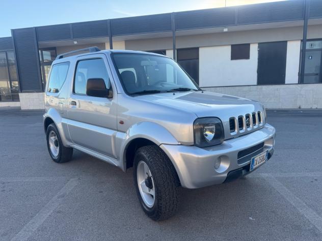 Suzuki Jimny 1.3i 16V cat 4WD con CLIMA AUTOMATICO - Foto 3