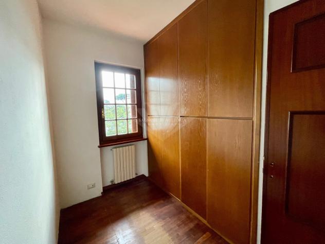 BIFAMILIARE di 8 vani e di 150 mq (PIETRASANTA) rif. 038 - Foto 11