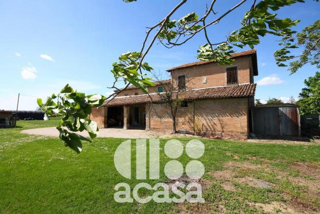 CASA COLONICA MONO O BIFAMILIARE NON VINCOLATA - Foto 5
