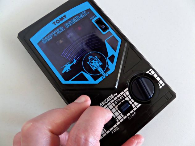 Tomy, Pocket Arcade "Copter combat" anni 80, funzionante - Foto 6