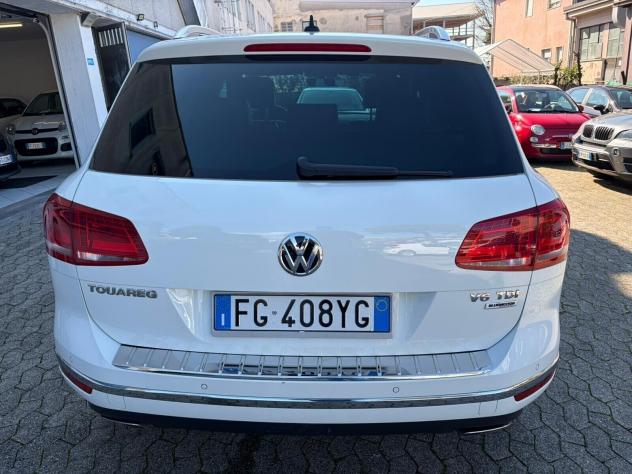 Volkswagen Touareg 3.0 TDI 204 CV tiptronic R-LINE*EURO6*FULL - Foto 5