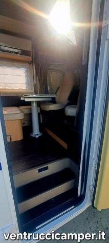 Mclouis MC4 231 5.99M 4 POSTI 2.3 140CV CLIMA LITIO ANTIFURTO PANNELLO TV SMART - Foto 9