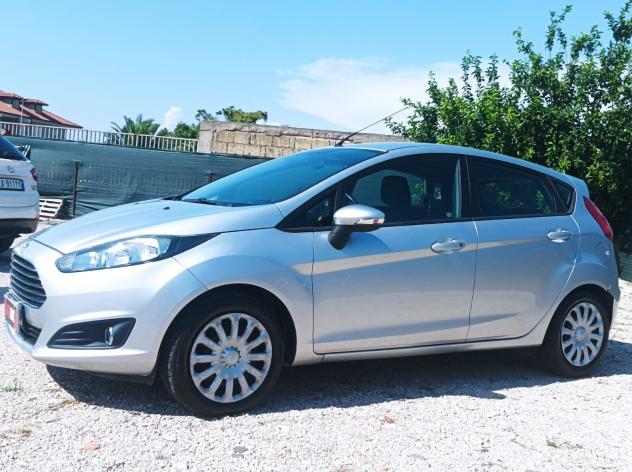 Ford Fiesta 1.5 TDCi 75CV 5 porte Titanium - Foto 5