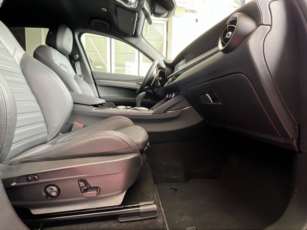 Alfa Romeo Stelvio 2.9 V6 520 CV Quadrifoglio AT8 Q4 - Foto 8